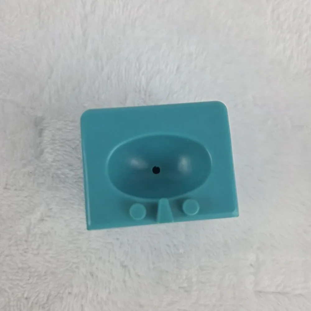 Vintage Fisher Price Little People Bathroom Set Blue Tub Sink Toilet Scale 4 Pc